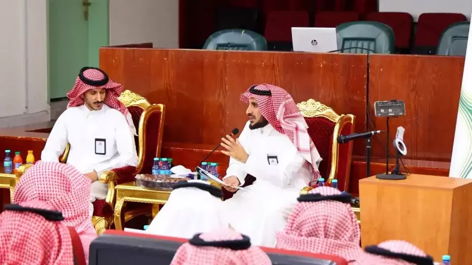 وكيل الجامعة للشؤون الأكاديمية يتفقد سير العملية التعليمية بفرع الجامعة في رفحاءوكيل الجامعة للشؤون الأكاديمية يتفقد سير العملية التعليمية بفرع الجامعة في رفحاء